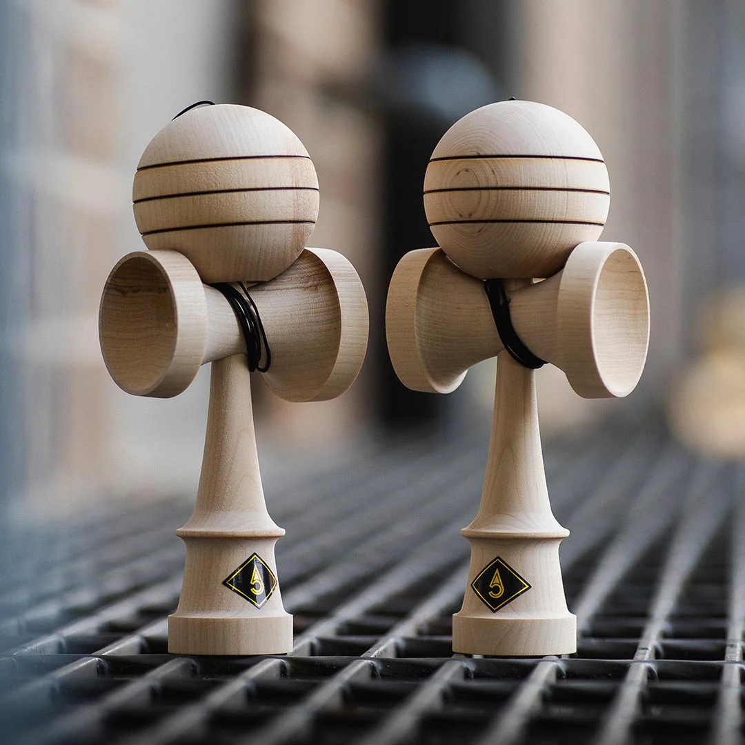 Craft Kendama - Luna Shape - Complete - Image 10